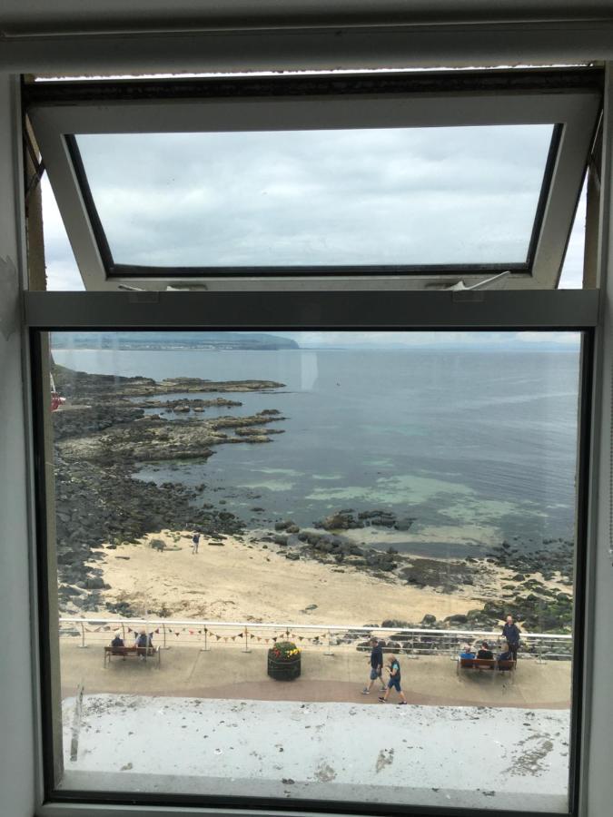 On The Prom Aparthotel Portstewart Eksteriør bilde
